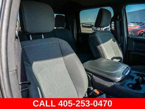 Used 2024 RAM 3500 Tradesman w/ Chrome Appearance Group AWD/4WD image 18