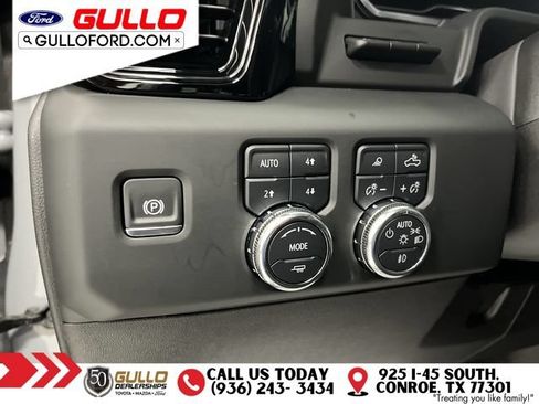 Used 2025 GMC Sierra 2500 AT4X AWD/4WD image 21