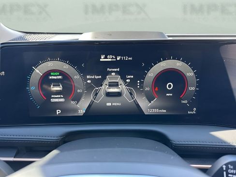 Used 2023 Nissan Ariya AWD image 24