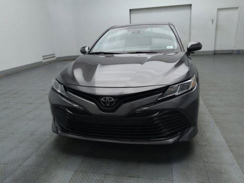 Used 2019 Toyota Camry LE image 15