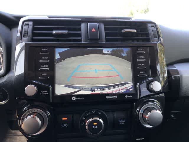 Used 2020 Toyota 4Runner TRD Off-Road Premium w/ Moonroof Package AWD/4WD image 25