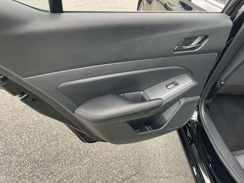 Used 2024 Nissan Altima 2.5 SV FWD image 16