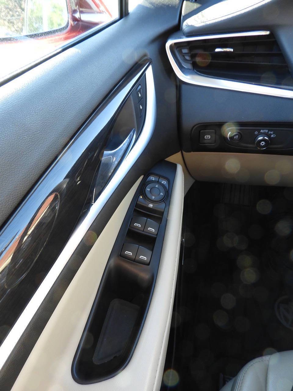 Used 2019 Buick Enclave Essence w/ Trailering Package, 5000 lbs. FWD image 21