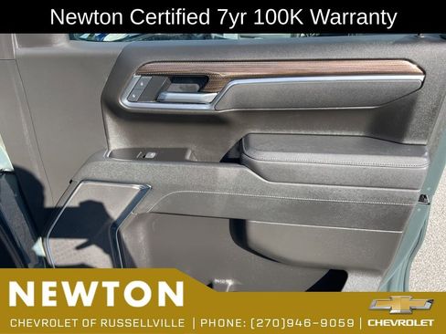 Used 2025 Chevrolet Silverado 1500 LT AWD/4WD image 24