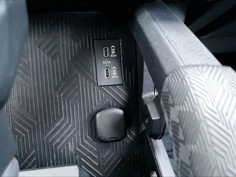 Used 2025 Toyota 4Runner TRD Off-Road image 29