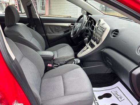 Used 2010 Toyota Matrix FWD image 8