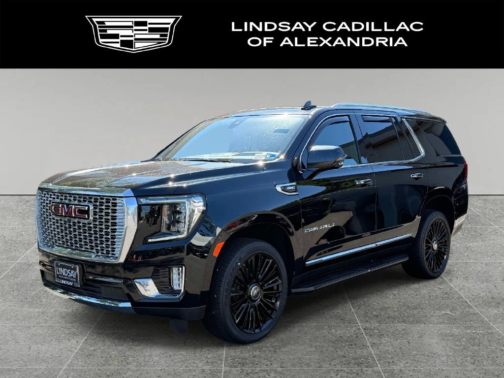 Used 2021 GMC Yukon Denali w/ Advanced Technology Package AWD/4WD image 1