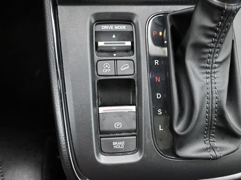 Used 2025 Honda CR-V EX-L image 11