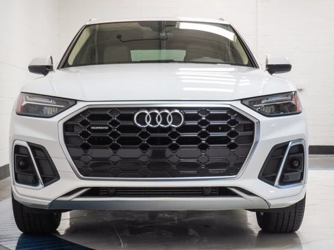 Used 2023 Audi Q5 2.0T Premium w/ Convenience Package AWD/4WD image 36