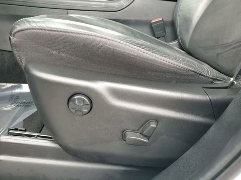 Used 2022 Dodge Durango GT image 14