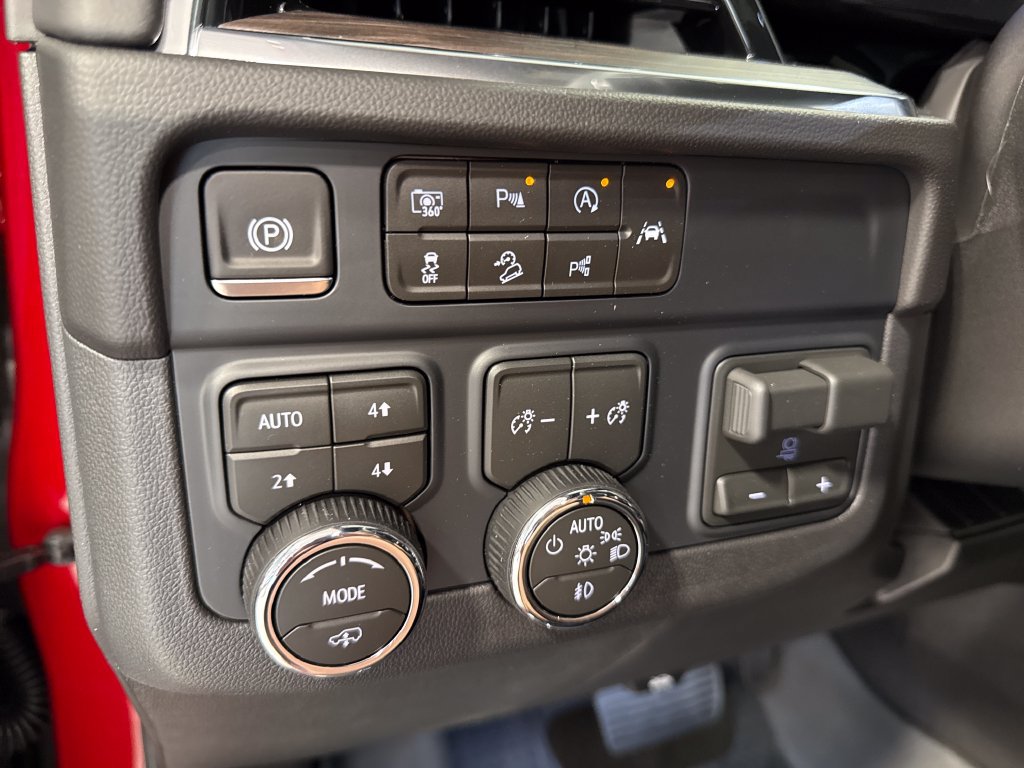 New 2026 Chevrolet Tahoe Z71 w/ Z71 Off-Road Package AWD/4WD image 11