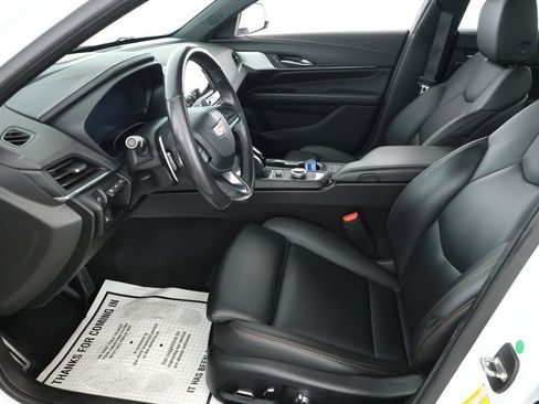 Used 2021 Cadillac CT4 V w/ Technology Package image 19
