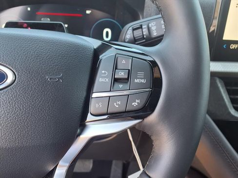 New 2026 Ford Explorer Platinum image 23