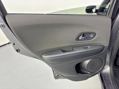 Used 2022 Honda HR-V Sport image 34