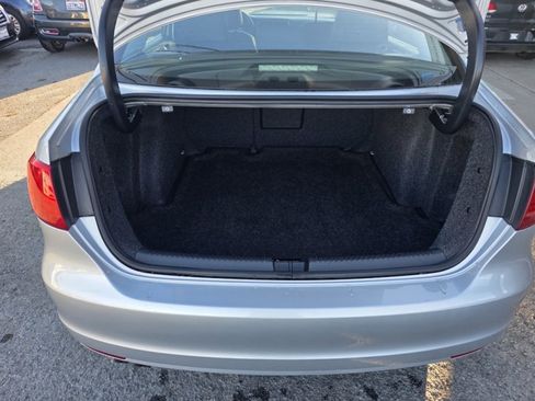 Used 2014 Volkswagen Jetta SEL image 27