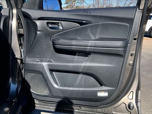 Used 2020 Honda Ridgeline RTL-E image 22