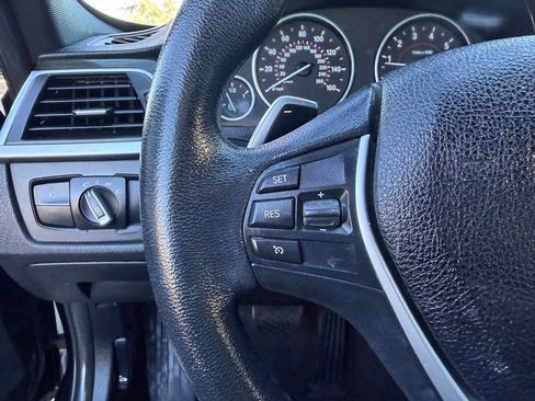 Used 2018 BMW 330i Sedan w/ Convenience Package image 30