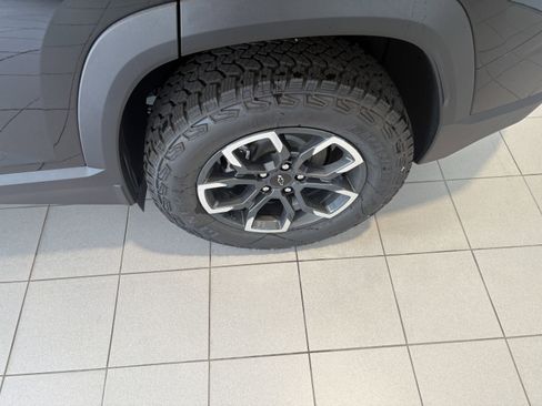 New 2026 Chevrolet Equinox ACTIV w/ Convenience Package III image 6