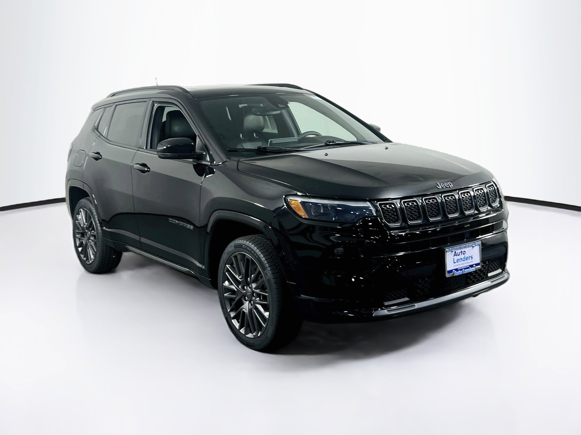 Used 2023 Jeep Compass High Altitude AWD/4WD image 3