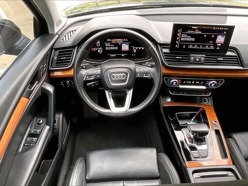 Used 2021 Audi Q5 Premium Plus image 6