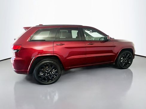 Used 2022 Jeep Grand Cherokee Laredo X image 8