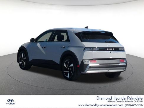 New 2026 Hyundai Ioniq 5 SE RWD image 4