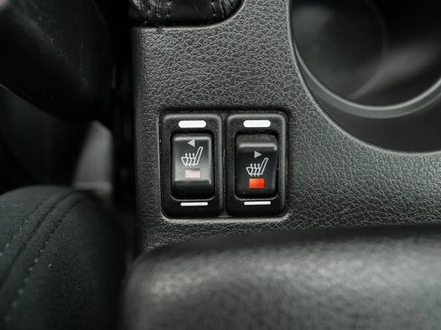 Used 2010 Subaru Impreza 2.5i Premium AWD/4WD image 21