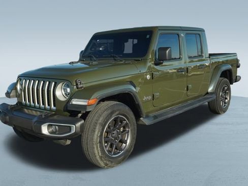 Used 2021 Jeep Gladiator Overland w/ LED Lighting Group image 3