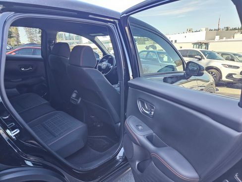 Certified 2025 Honda HR-V Sport image 12