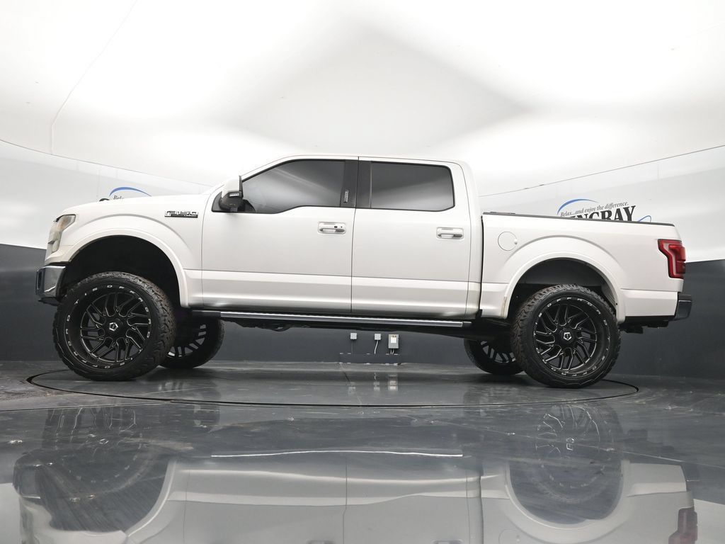 Used 2015 Ford F150 Lariat w/ Equipment Group 501A Mid AWD/4WD image 29