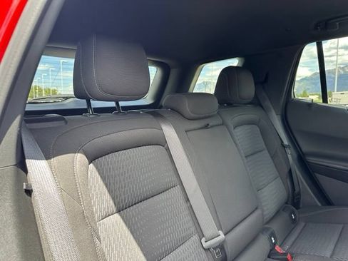 Used 2026 Chevrolet Equinox LT AWD/4WD image 28