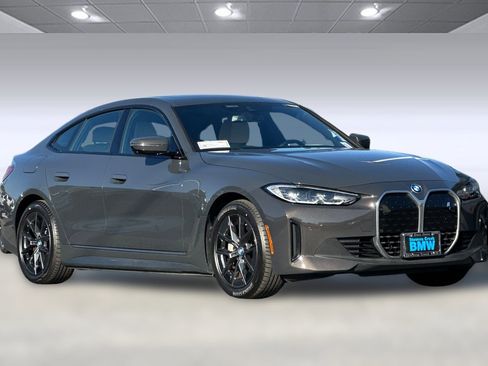 Certified 2023 BMW i4 eDrive40 w/ Premium Package image 7
