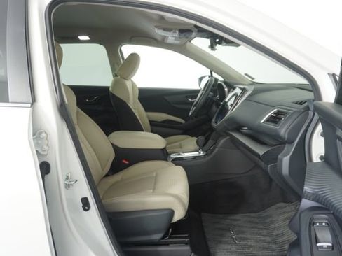 Certified 2025 Subaru Ascent Premium AWD/4WD image 40