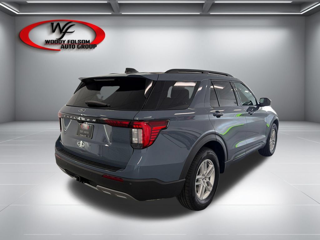 New 2026 Ford Explorer Active w/ Active Comfort Package RWD image 6