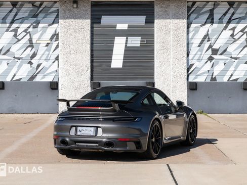 Used 2024 Porsche 911 Carrera image 16