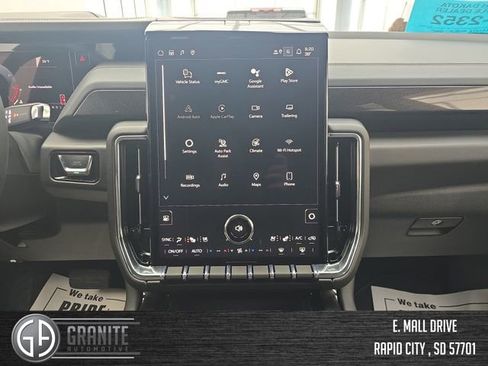 New 2026 GMC Yukon XL Elevation w/ Elevation Premium Package AWD/4WD image 17