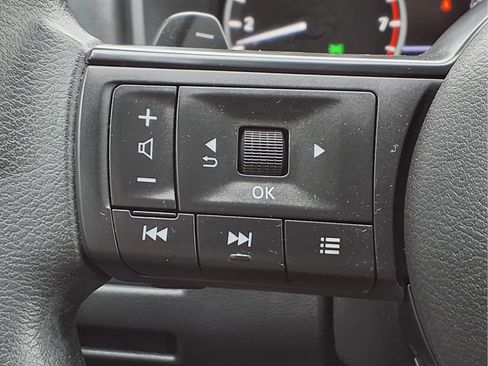 Certified 2023 Nissan Rogue S image 23