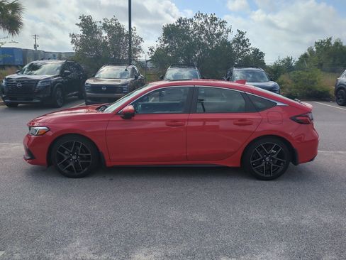 Used 2024 Honda Civic Sport Touring image 7