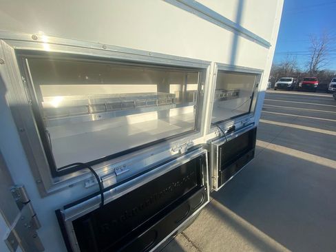New 2026 Ford E-450 and Econoline 450 Super Duty w/ Power Equipment Group RWD image 8