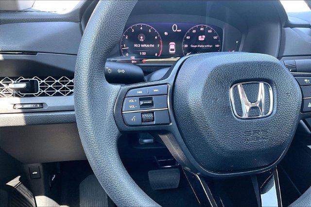 Certified 2025 Honda Accord SE image 11