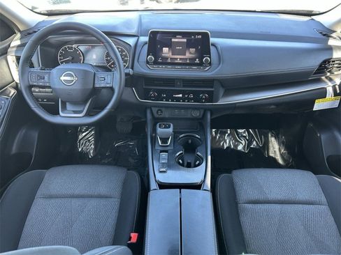 New 2026 Nissan Rogue SV FWD image 17