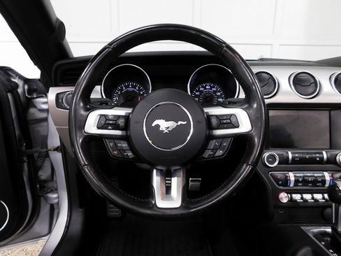 Used 2020 Ford Mustang Premium image 57