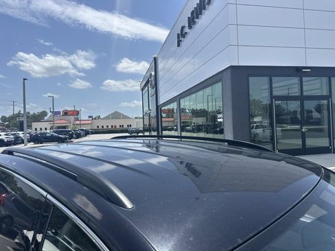 Used 2018 Volkswagen Tiguan SE FWD image 7