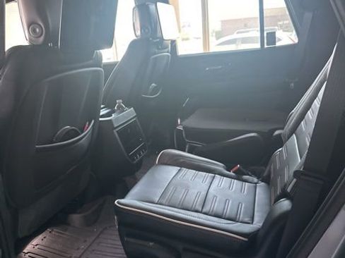 Used 2025 GMC Yukon AT4 Ultimate w/ LPO, Floor Liner Package AWD/4WD image 3