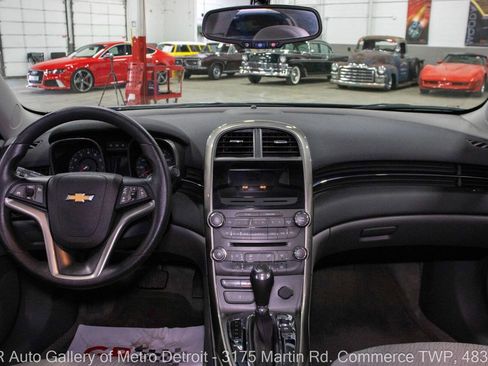 Used 2013 Chevrolet Malibu LS image 16