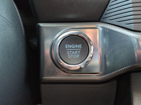 Used 2025 Ford F150 Raptor AWD/4WD image 27