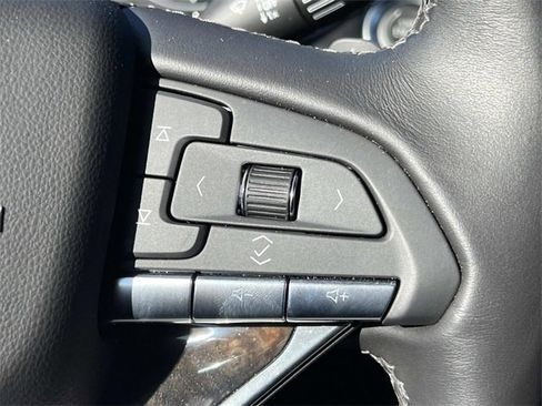 Certified 2023 Cadillac XT6 Premium Luxury image 27