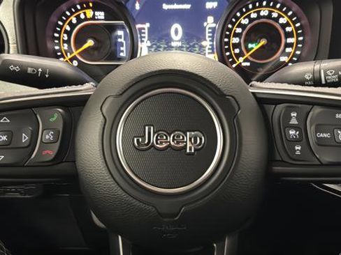 New 2026 Jeep Gladiator Sport image 15