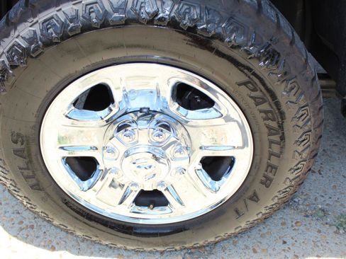 Used 2014 RAM 2500 Tradesman w/ Chrome Appearance Group AWD/4WD image 33