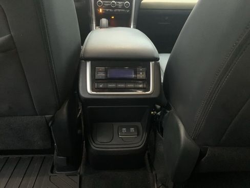 Used 2022 Subaru Ascent Limited w/ Technology Package image 14